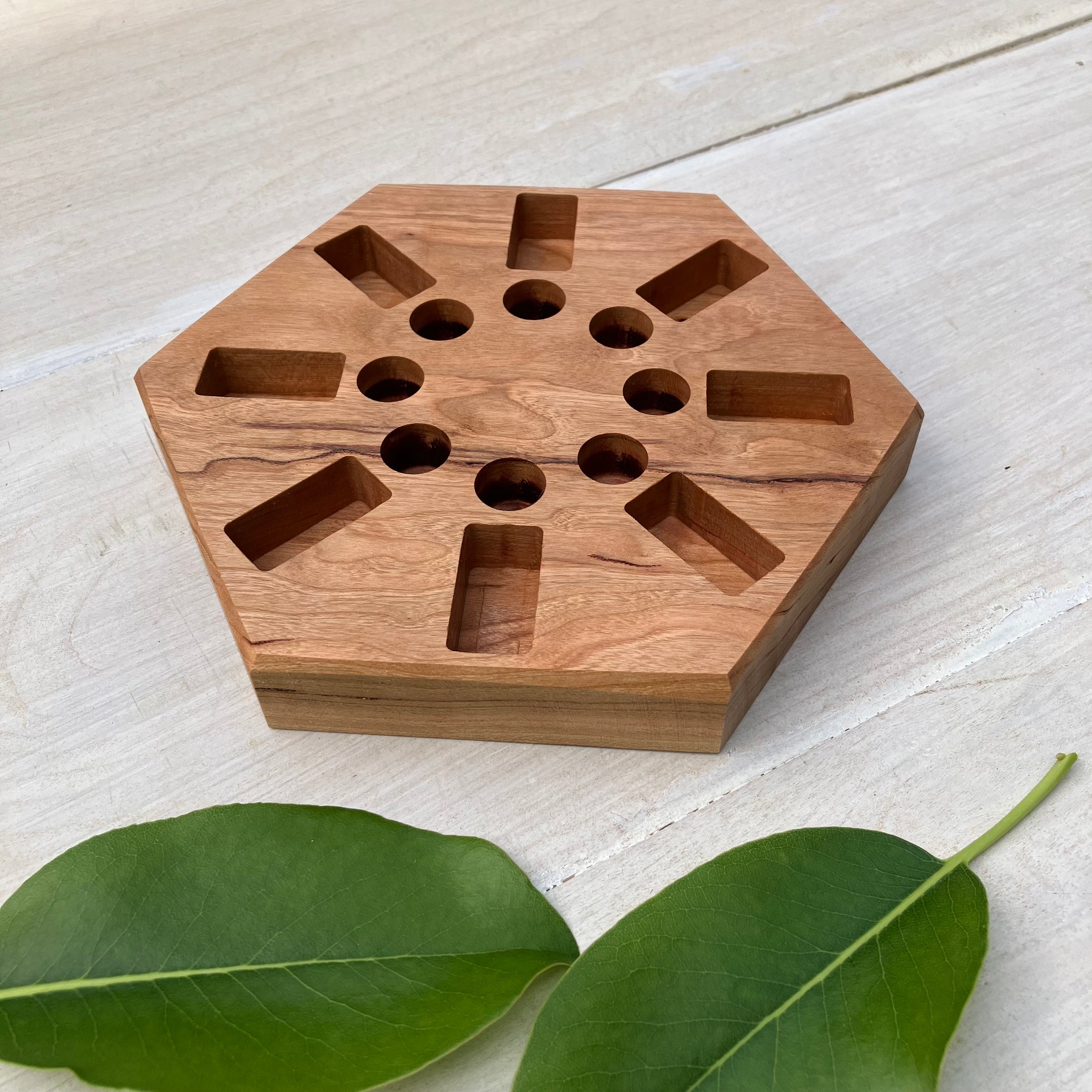 16 Combo Block and Stick Crayon Art Holder