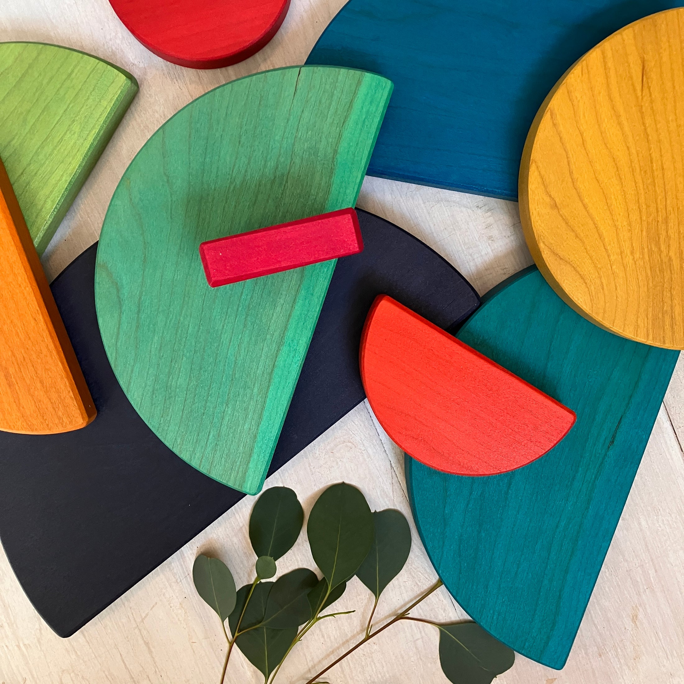 10 piece Wooden Semicircle Jumbo Blocks - Vibrant Blue
