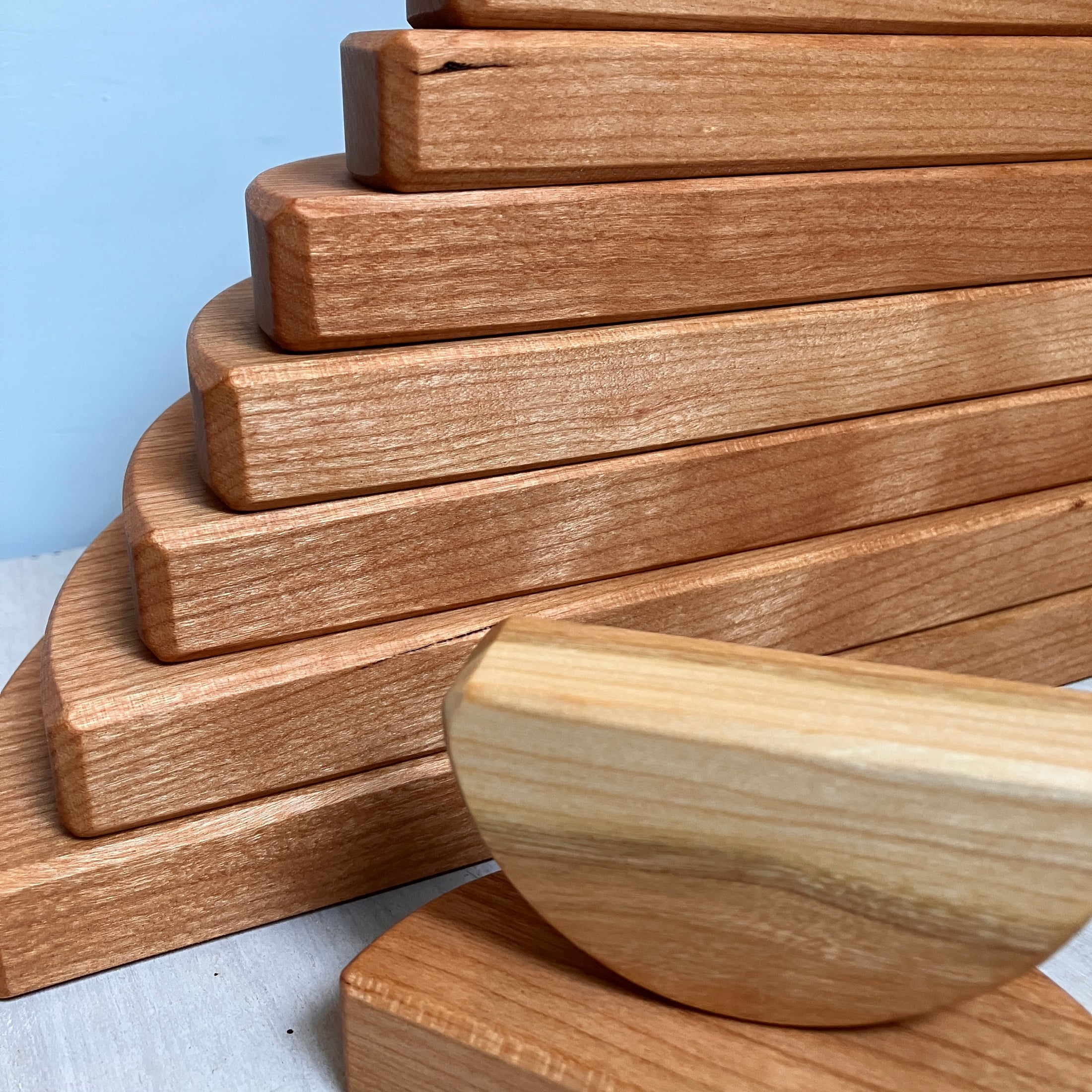 10 piece Wooden Semicircle Jumbo Blocks-  Natural