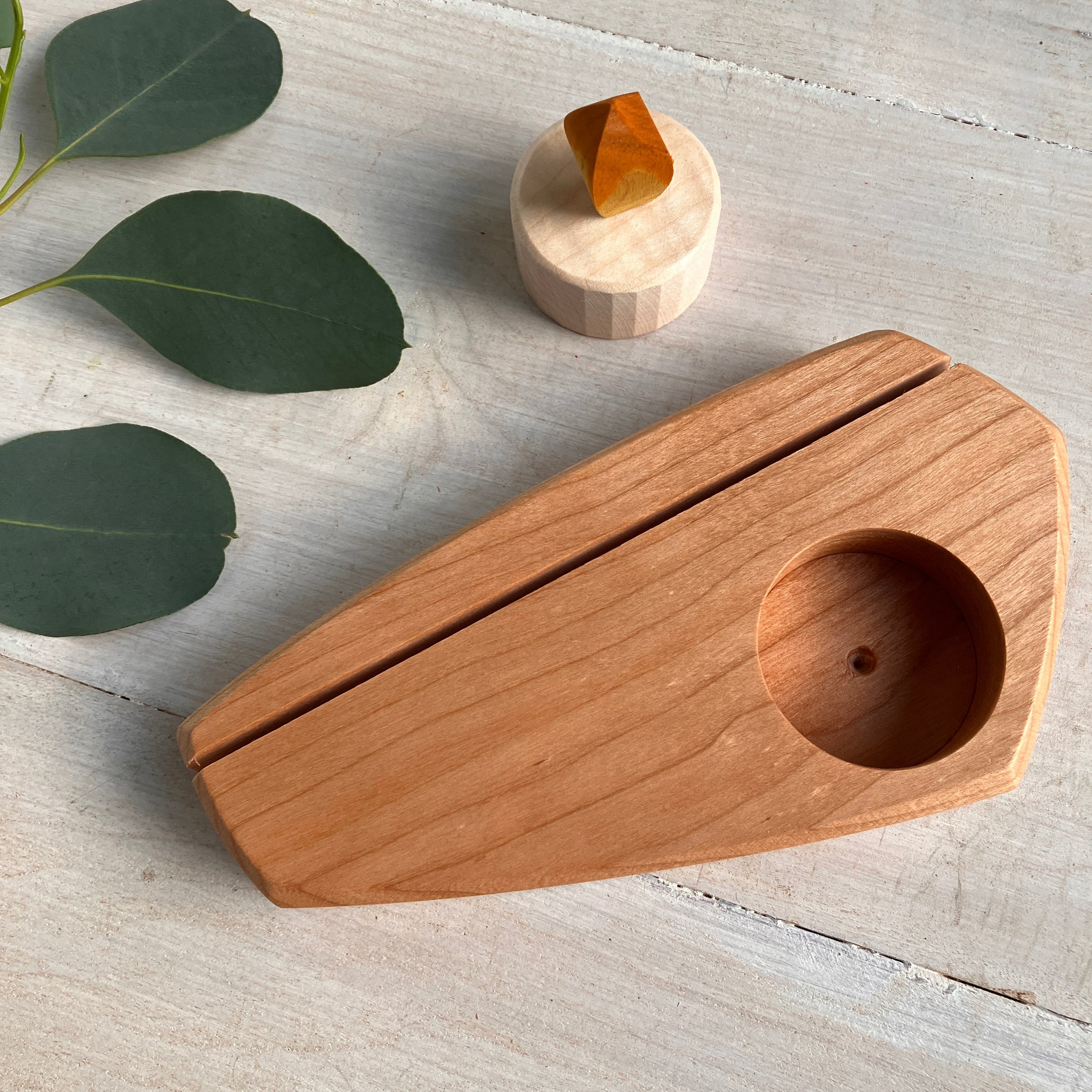 Card Holder and Wooden Tea Light Candle set