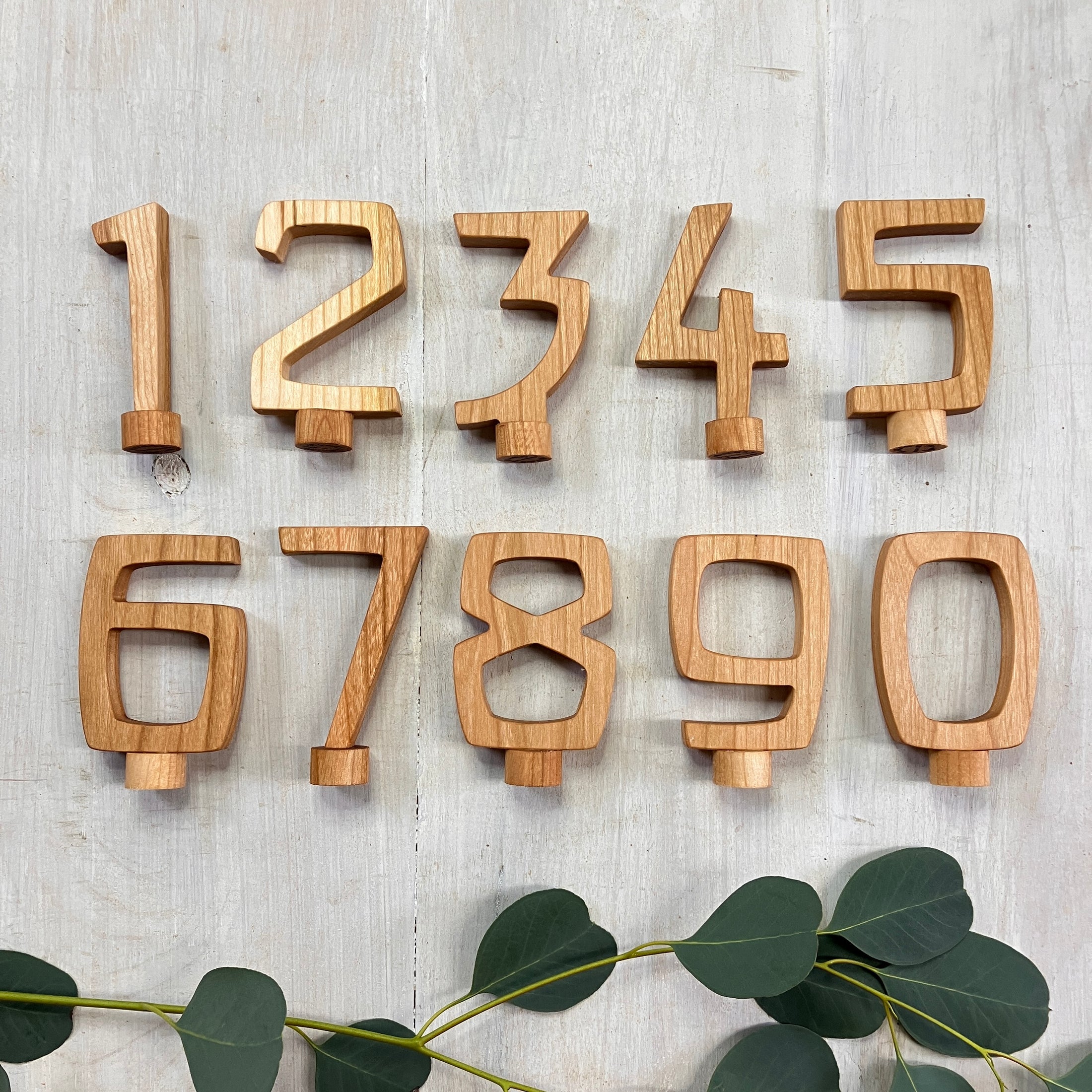 Natural Celebration Birthday Ring Numbers